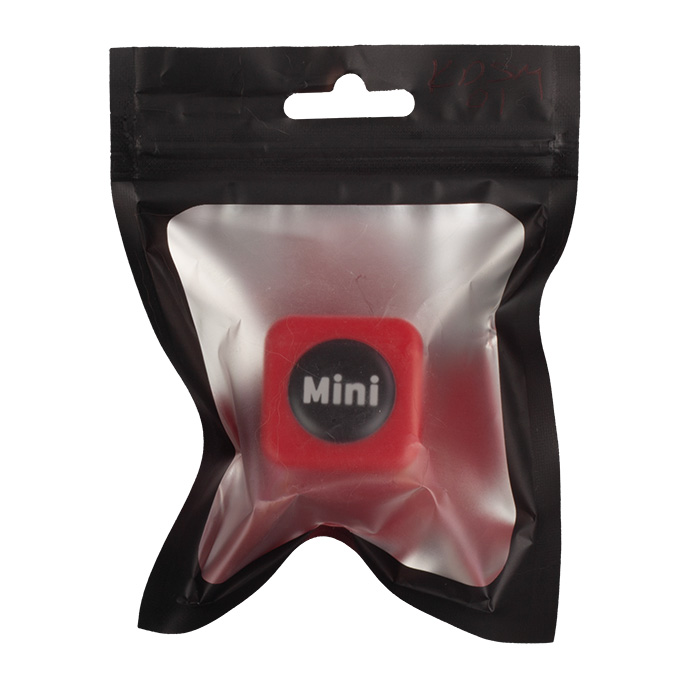 MIKNATISLI AKVARYUM CAM TEMİZLEYICI 3X3CM MIKNATISLI AKVARYUM CAM TEMİZLEYICI 3X3CM